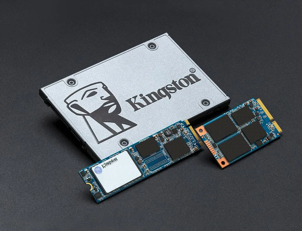 SSD Veri Kurtarma – Data Recovery a close up of a computer
