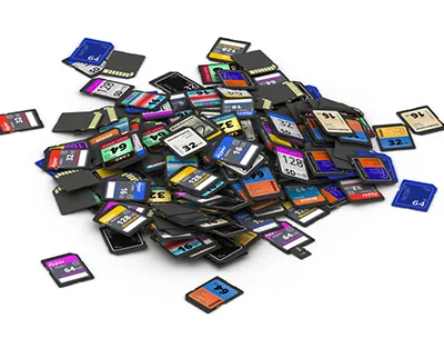 a pile of memory cards SD Card Veri Kurtarma