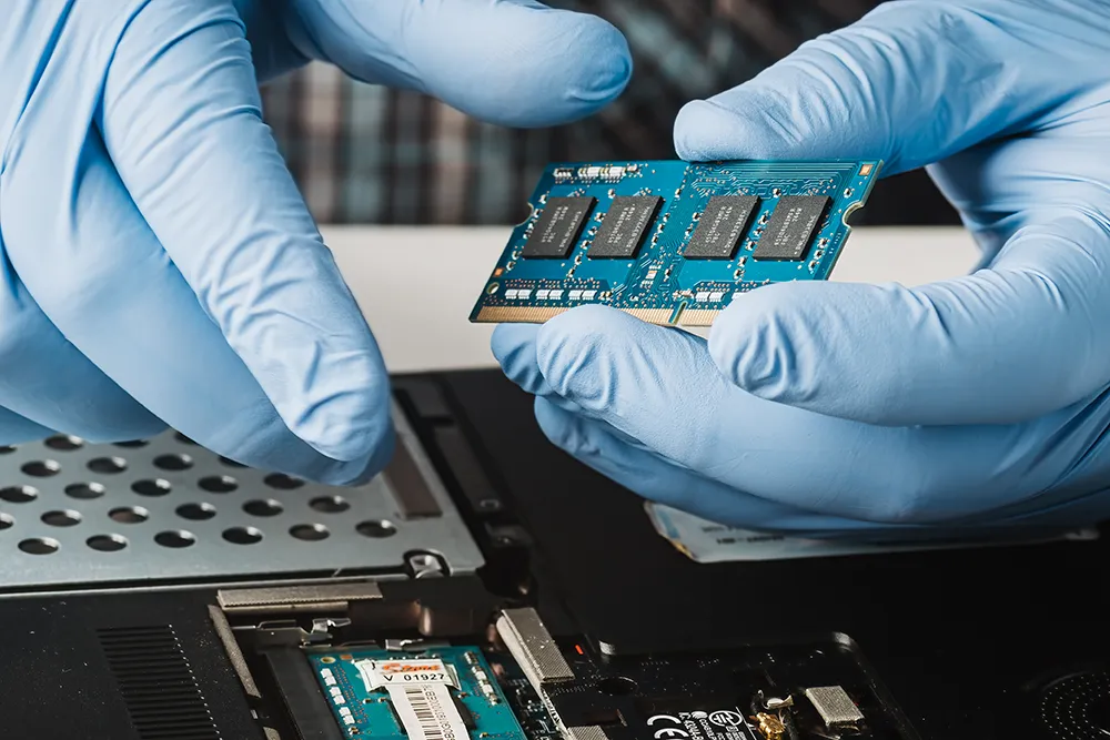 ssd klonlama işlemi sırasında iki disk arasında veri aktarımı