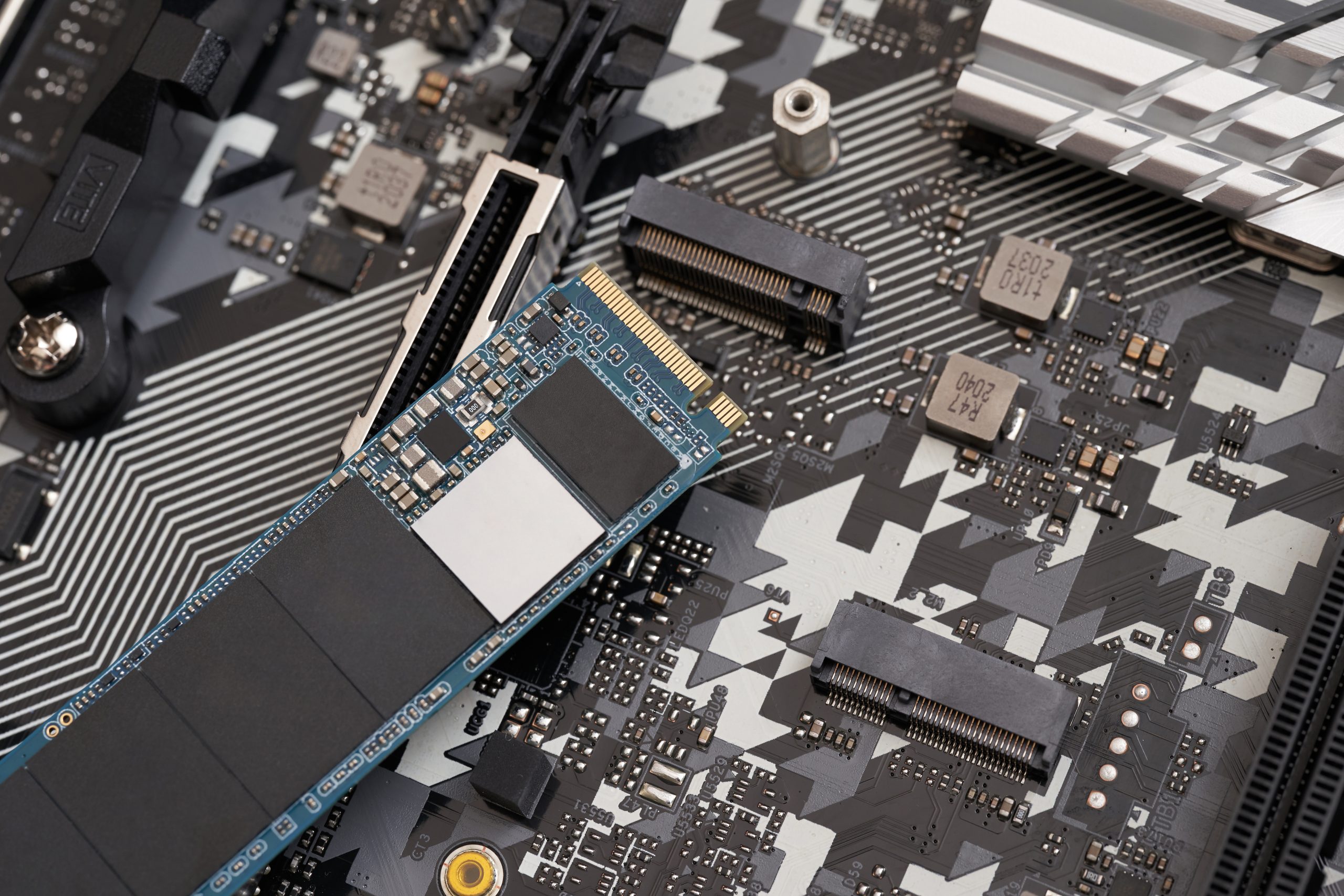 SSD nin Yalnızca OkunabilirSSD Ömrünün Dolması