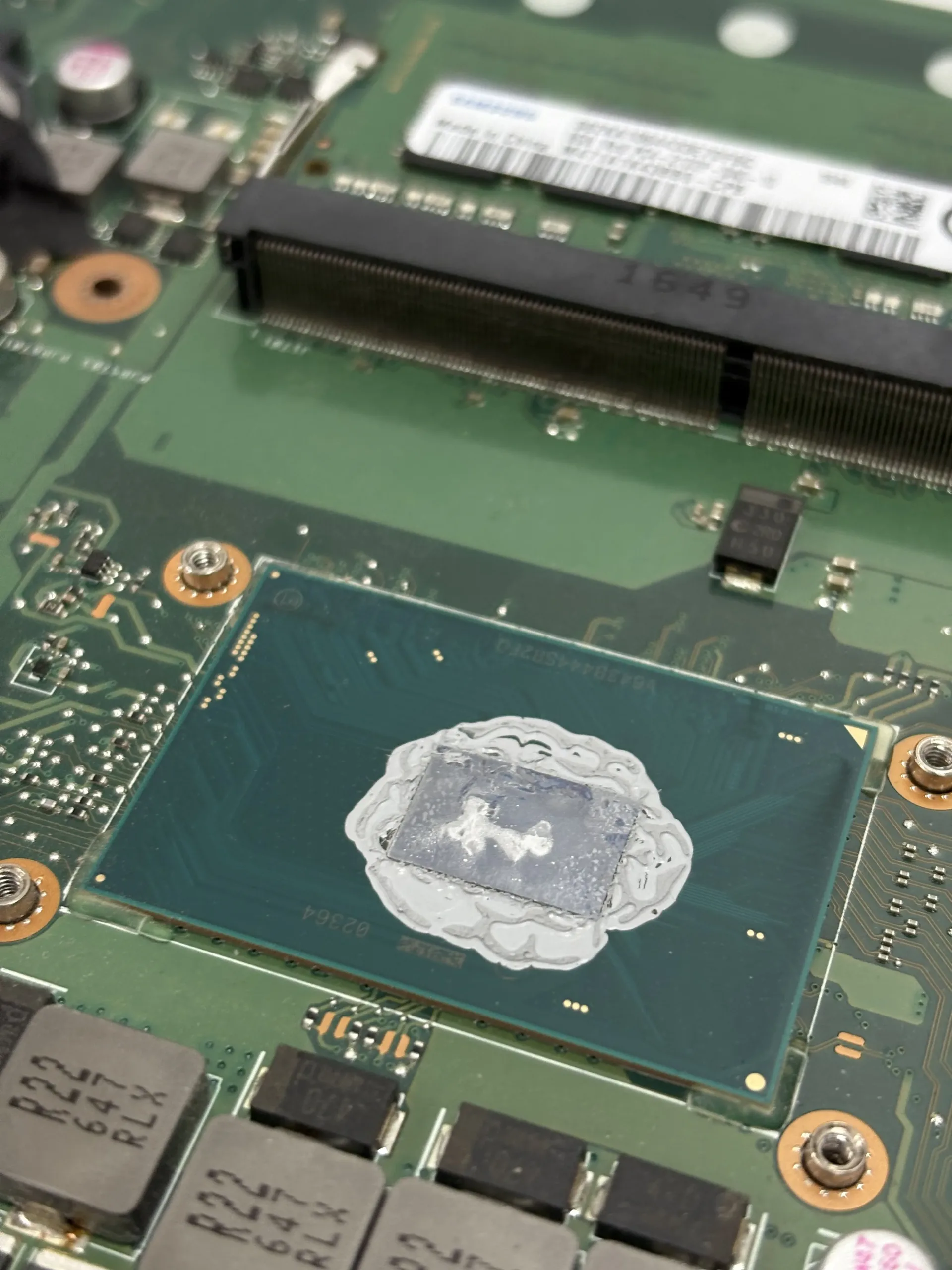 Acer Swift Özel Servis