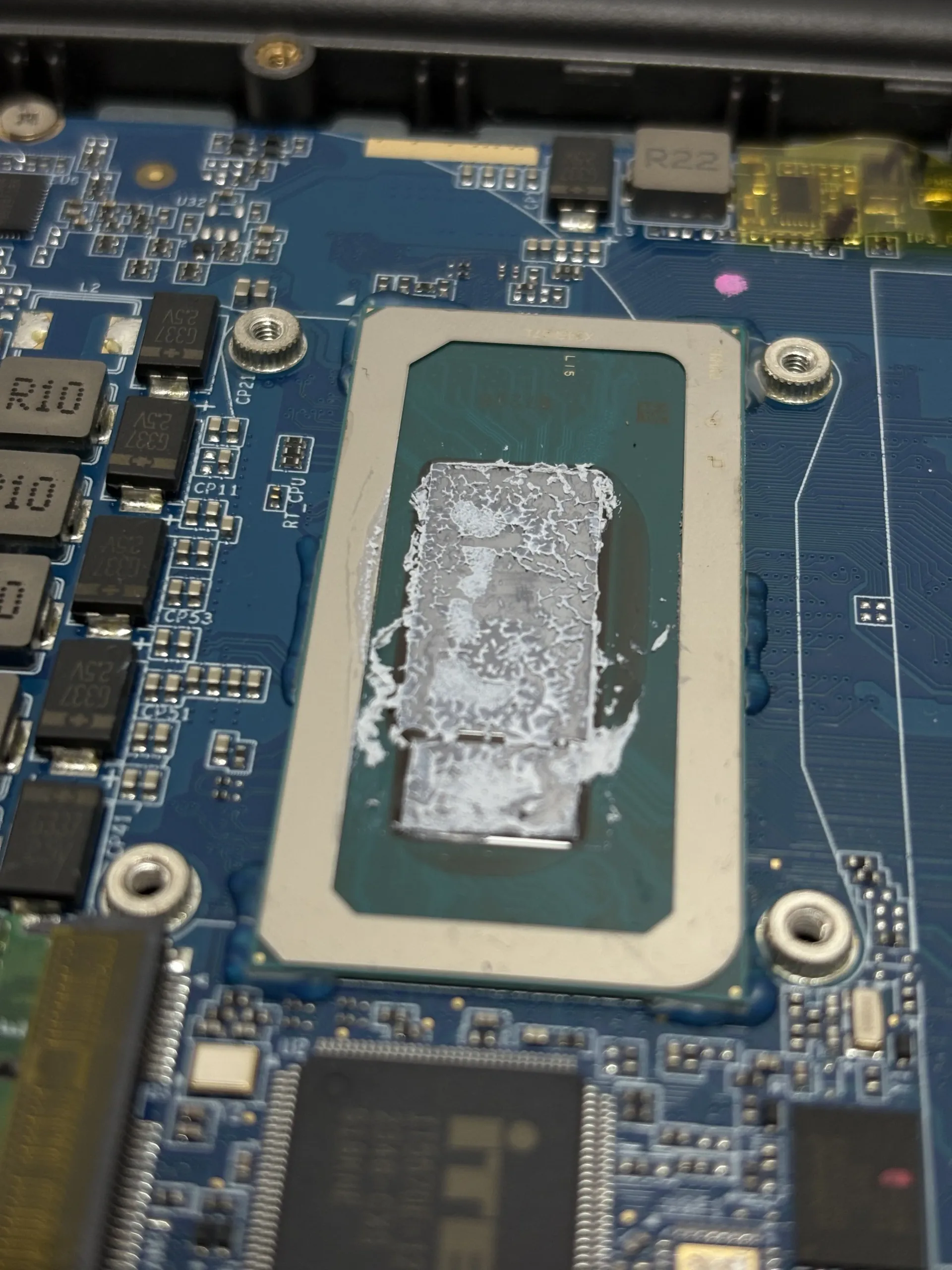 Huawei MateBook D Teknik Servis