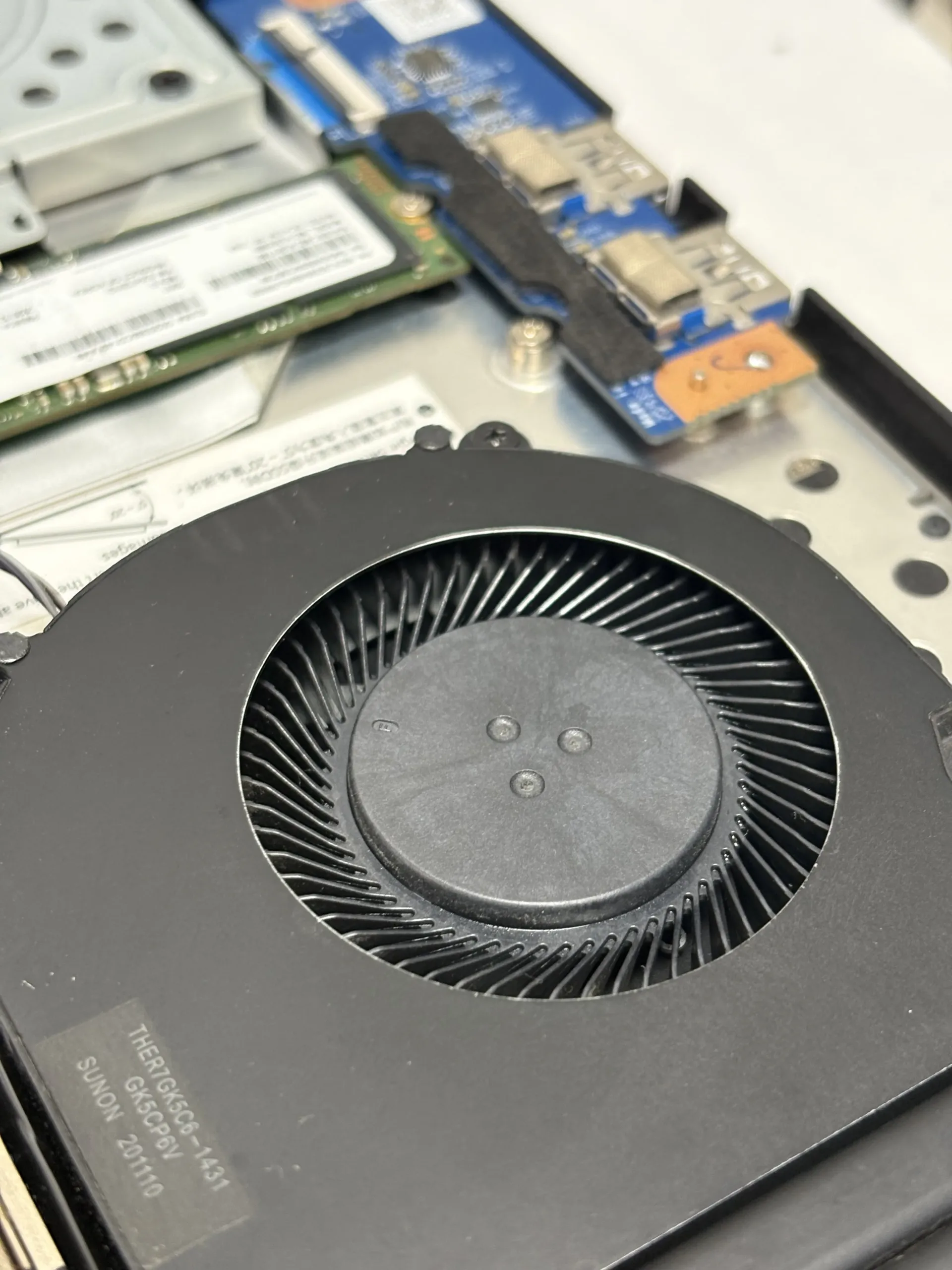 Dell XPS Tamiri Dell XPS Servis Dell XPS Termal Bakım Dell XPS Termal Bakım