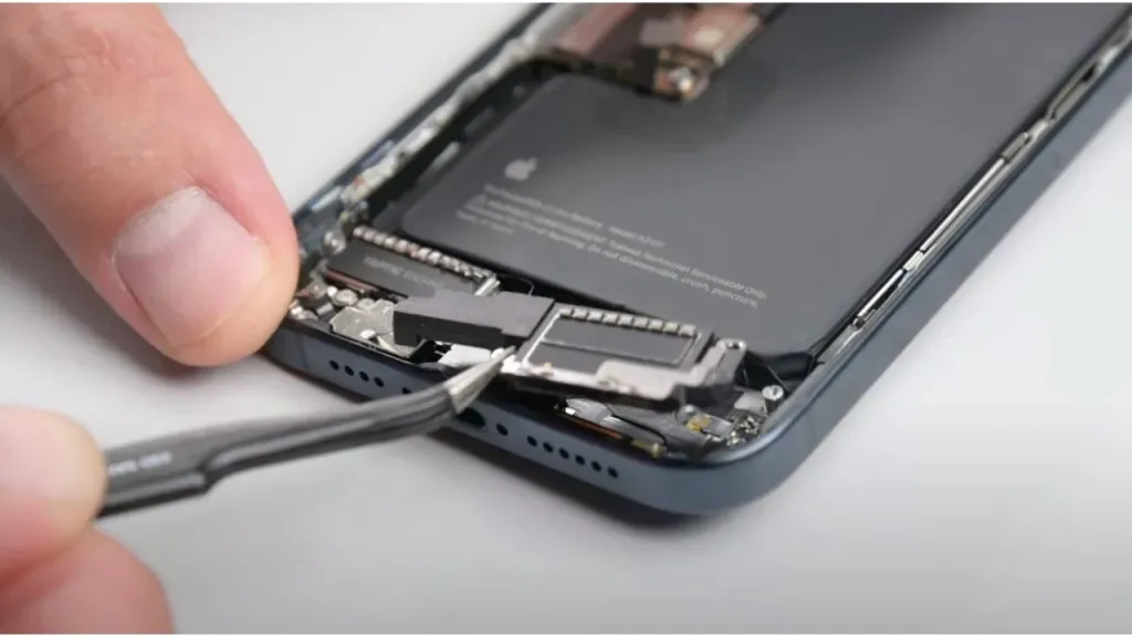 telefon-hoparlor-degisimi-2_result Sakarya Telefon Hoparlör Tamiri