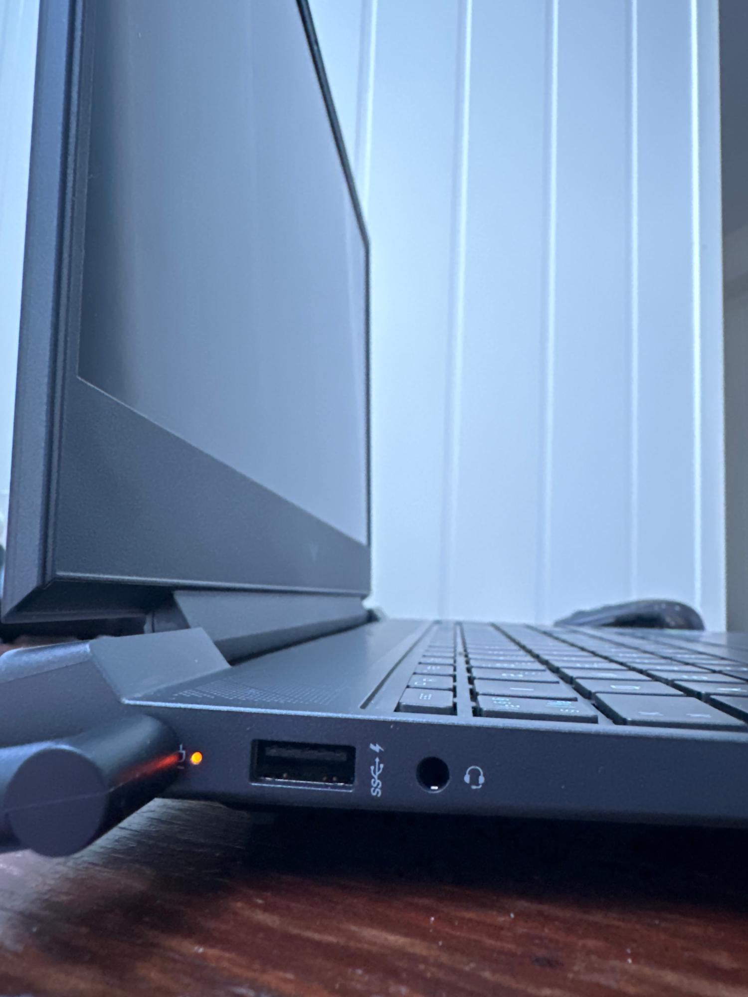 hp-victus-siyah-ekran-ve-goruntu-gelmeme-sorunu-3